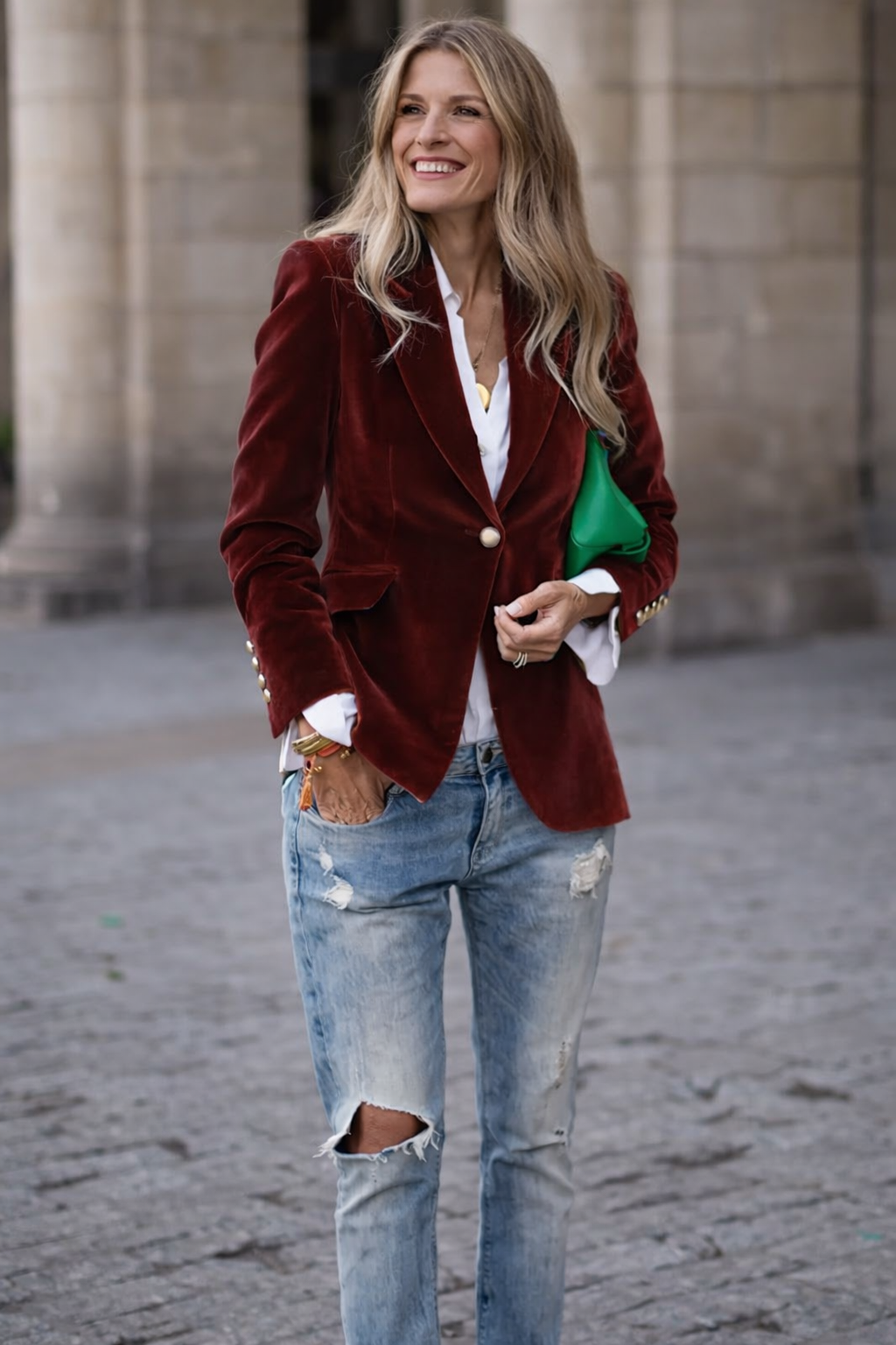 Women's Luxurious Velvet Blazer