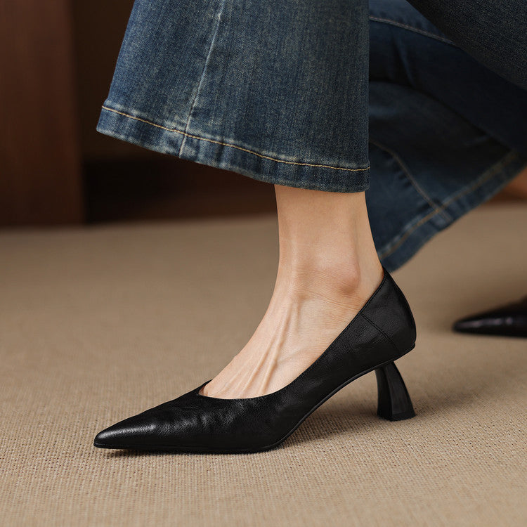 Women's Sculpted Leather Pumps
