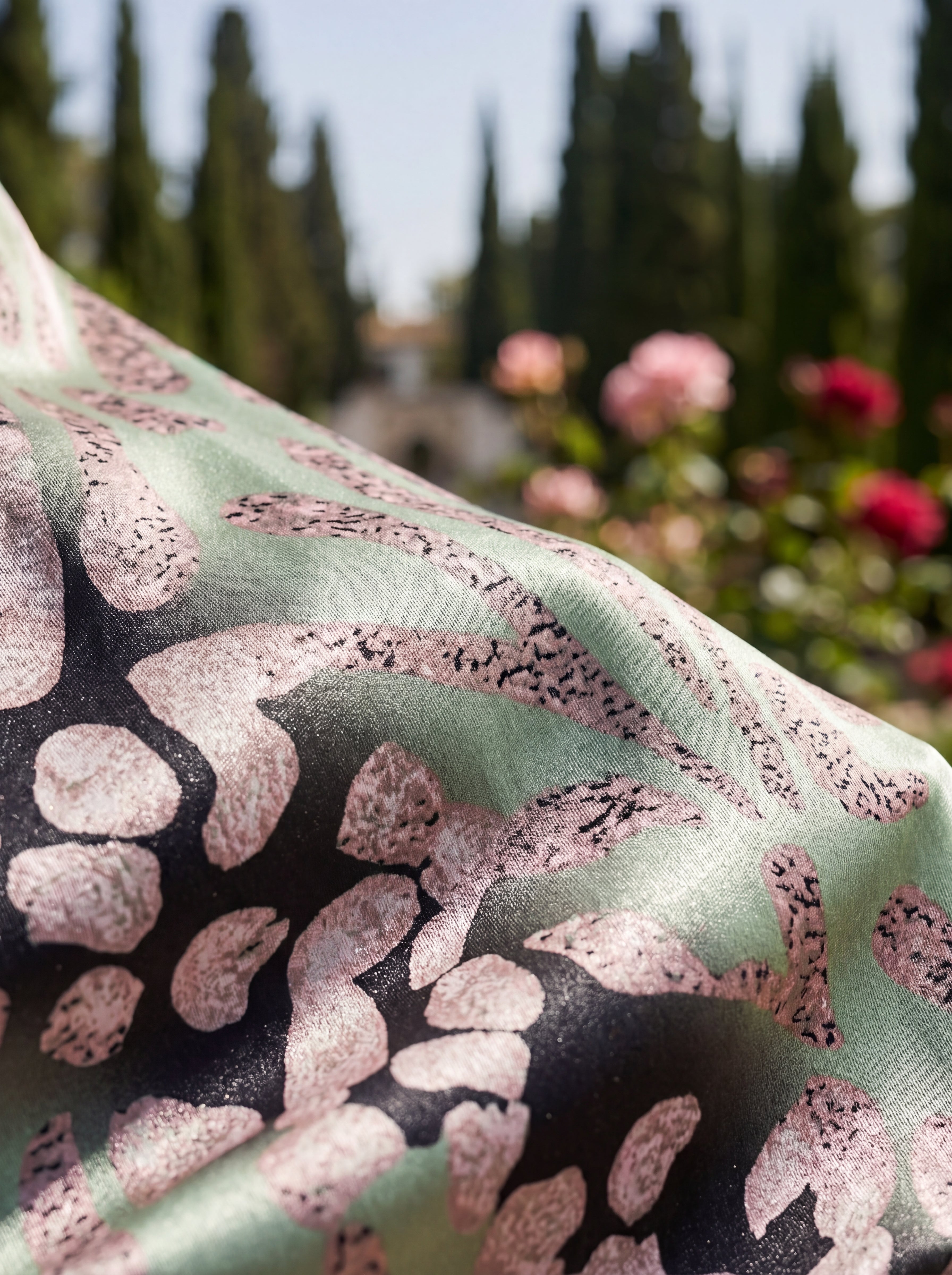 Kivara™ | Arrayán Print Midi Dress