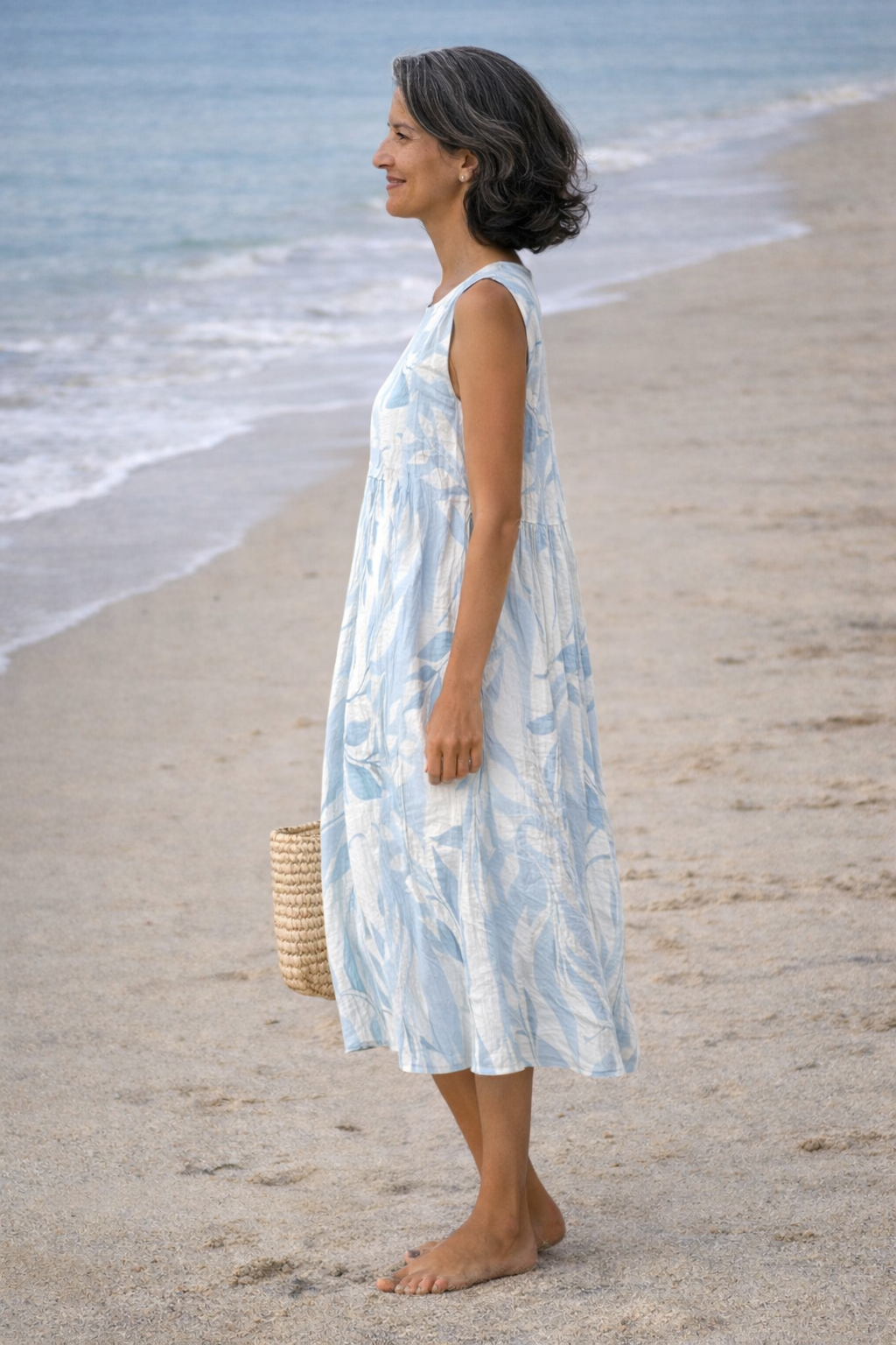 Ottilie™ | Sleeveless Midi Dress with Leaf Print