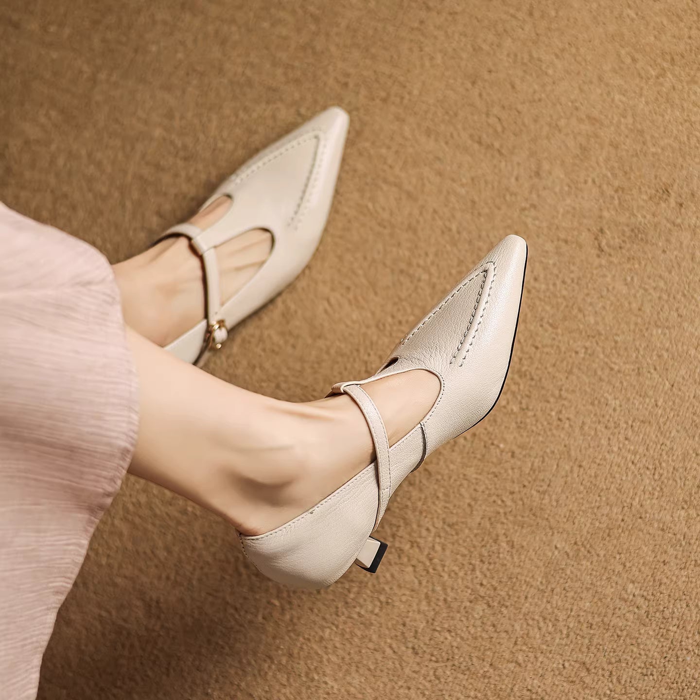 Fiorella™ | T-Strap Kitten Heel Pumps