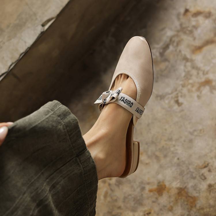Women's Bow Leather Mules