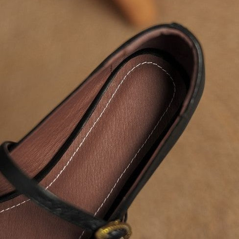 Women's Leather Kitten Heels