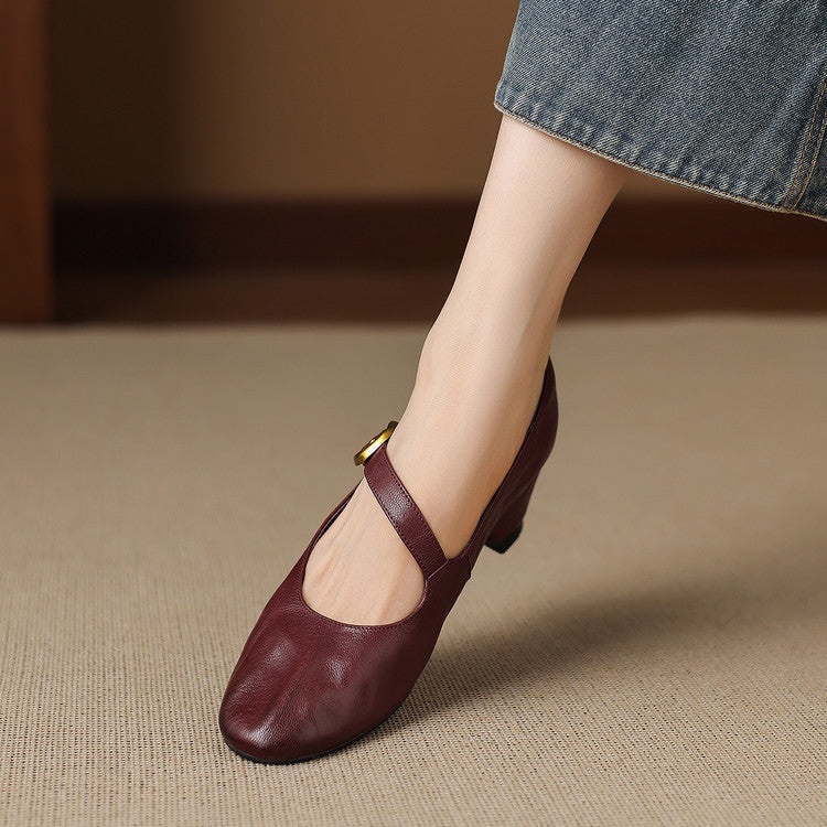 Glenara™ | Round-Toe Mary Jane Flat