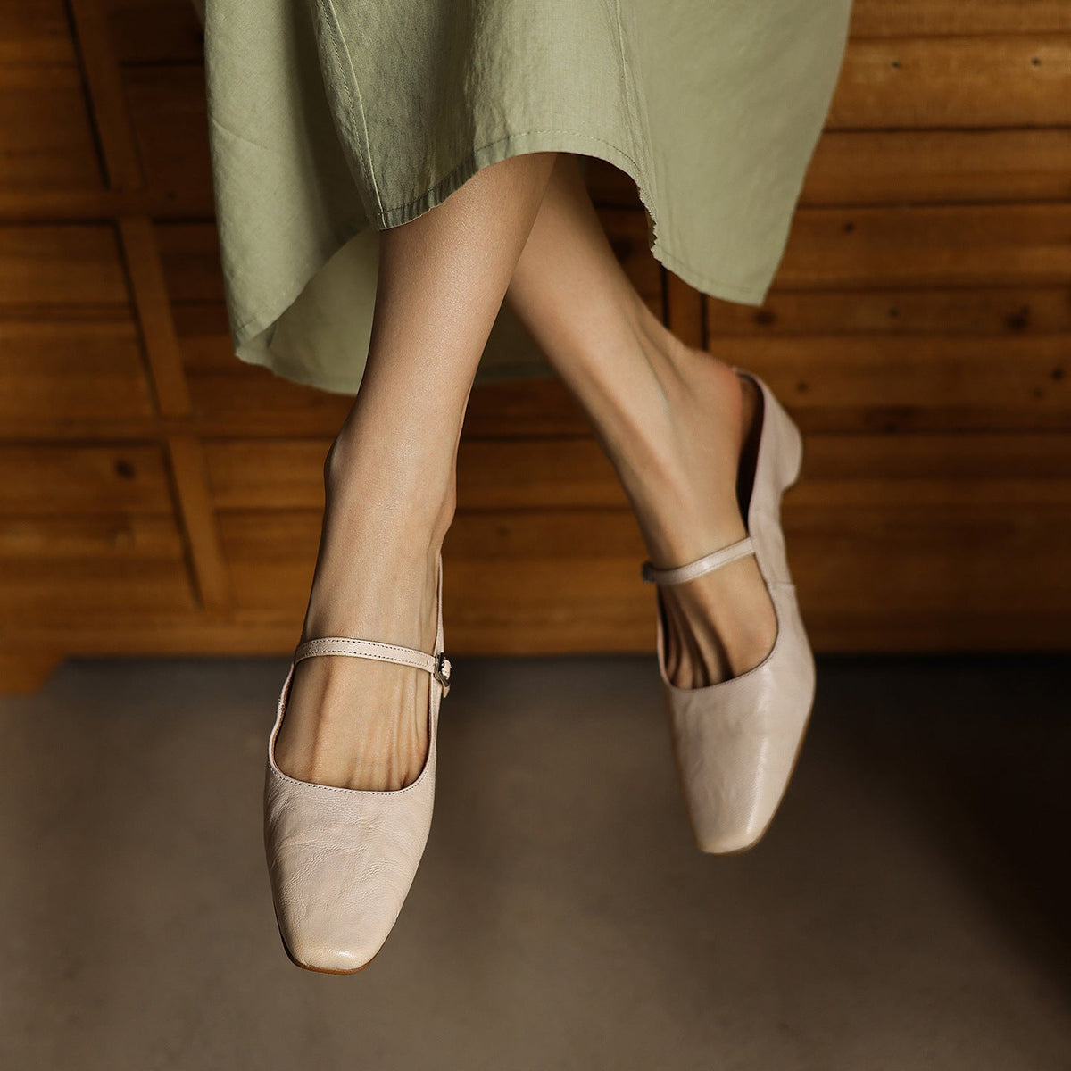Women's Square-Toe Leather Mules