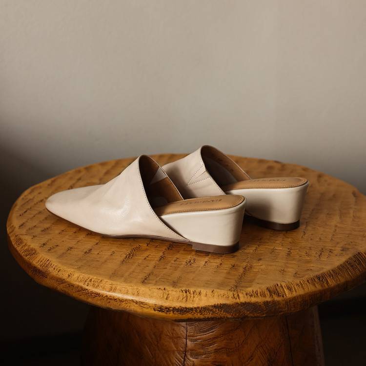 Women's Square-Toe Leather Mules