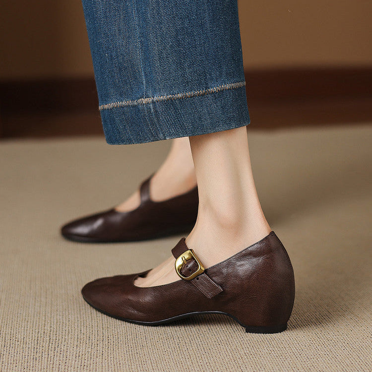 Glenara™ | Round-Toe Mary Jane Flat