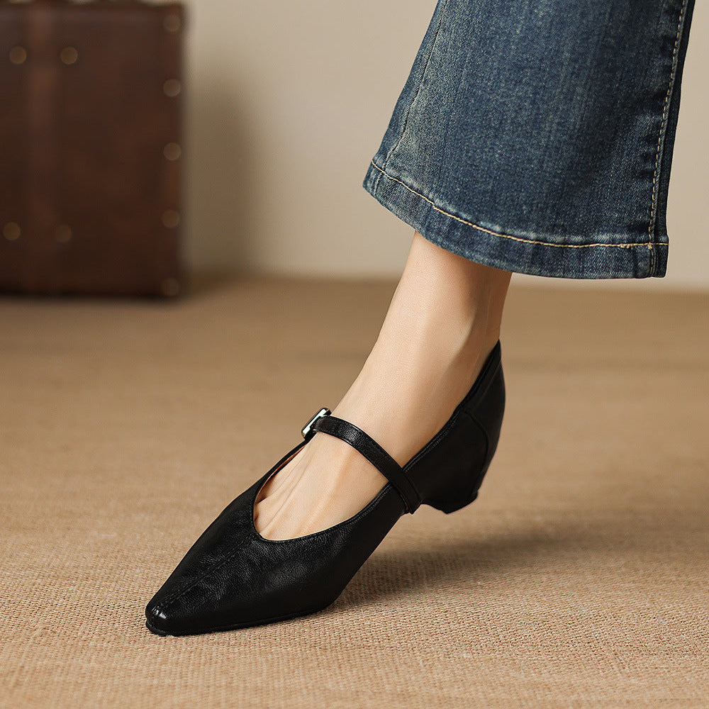 Lourette™ | Pointed-Toe Mary Jane Flat