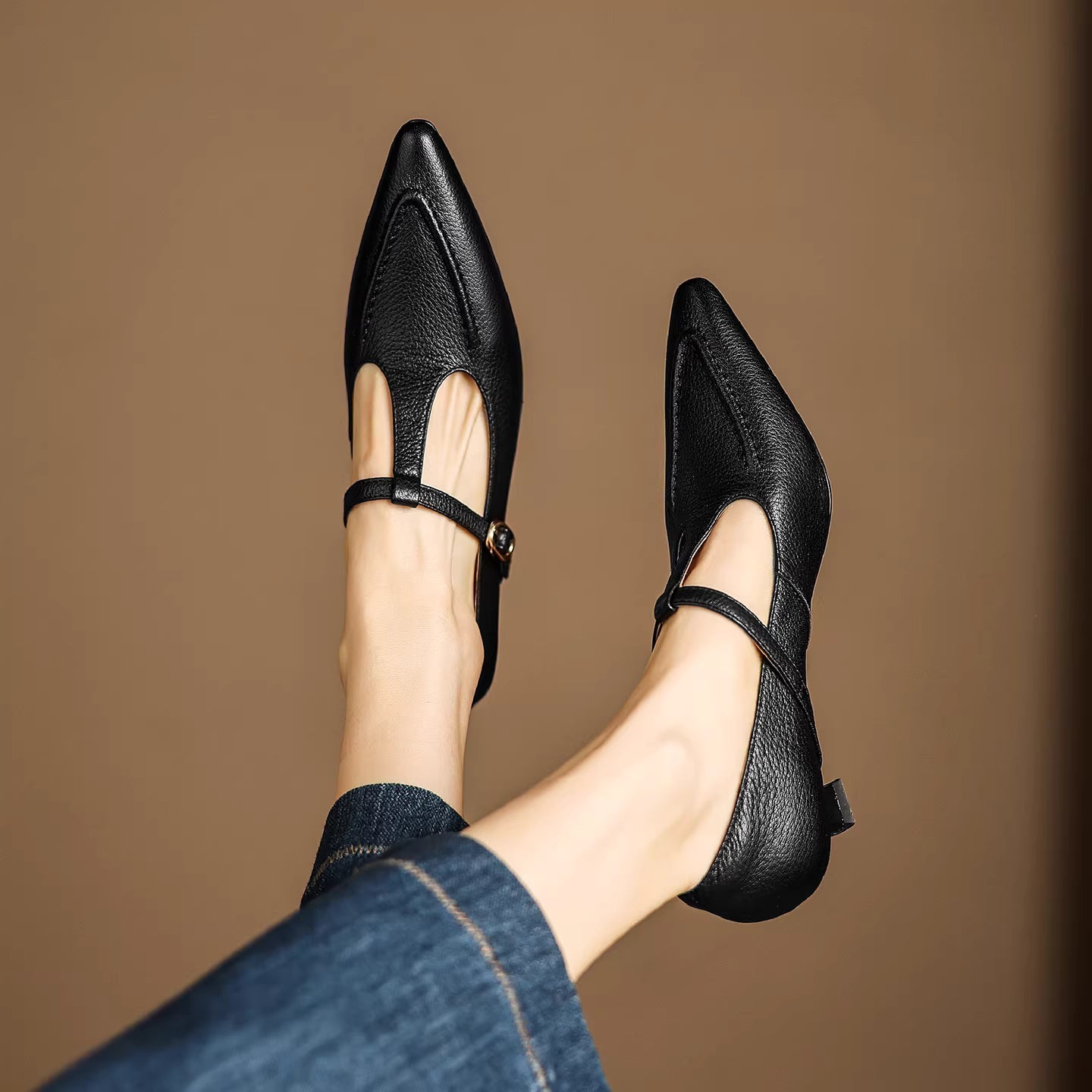 Fiorella™ | T-Strap Kitten Heel Pumps
