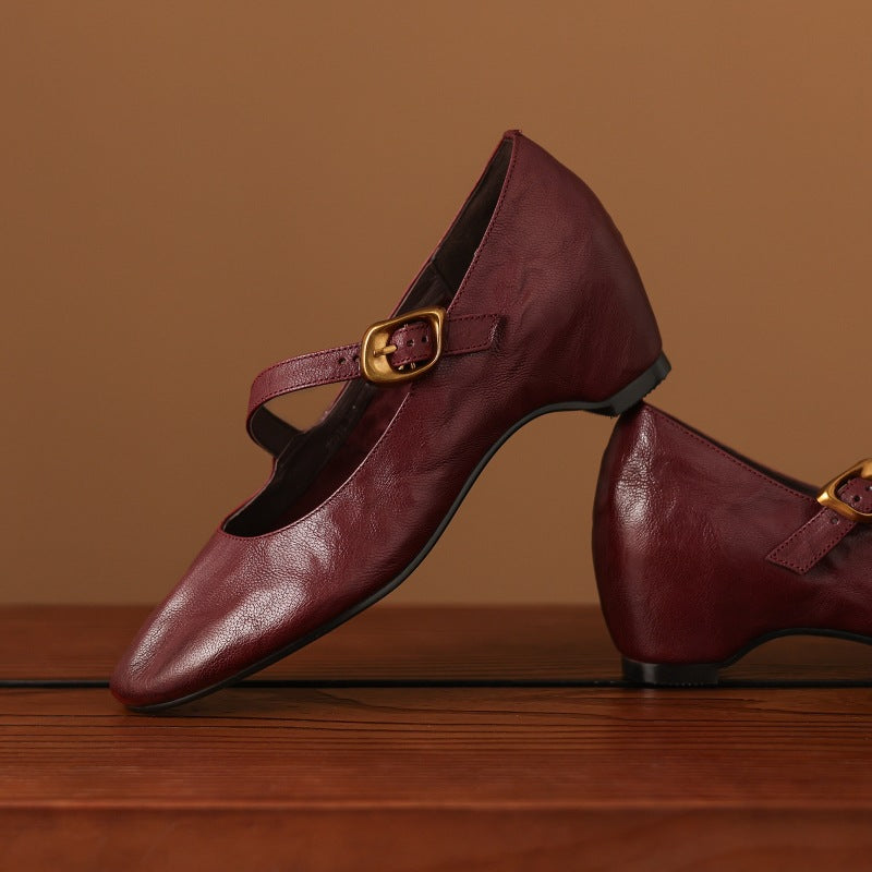 Glenara™ | Round-Toe Mary Jane Flat