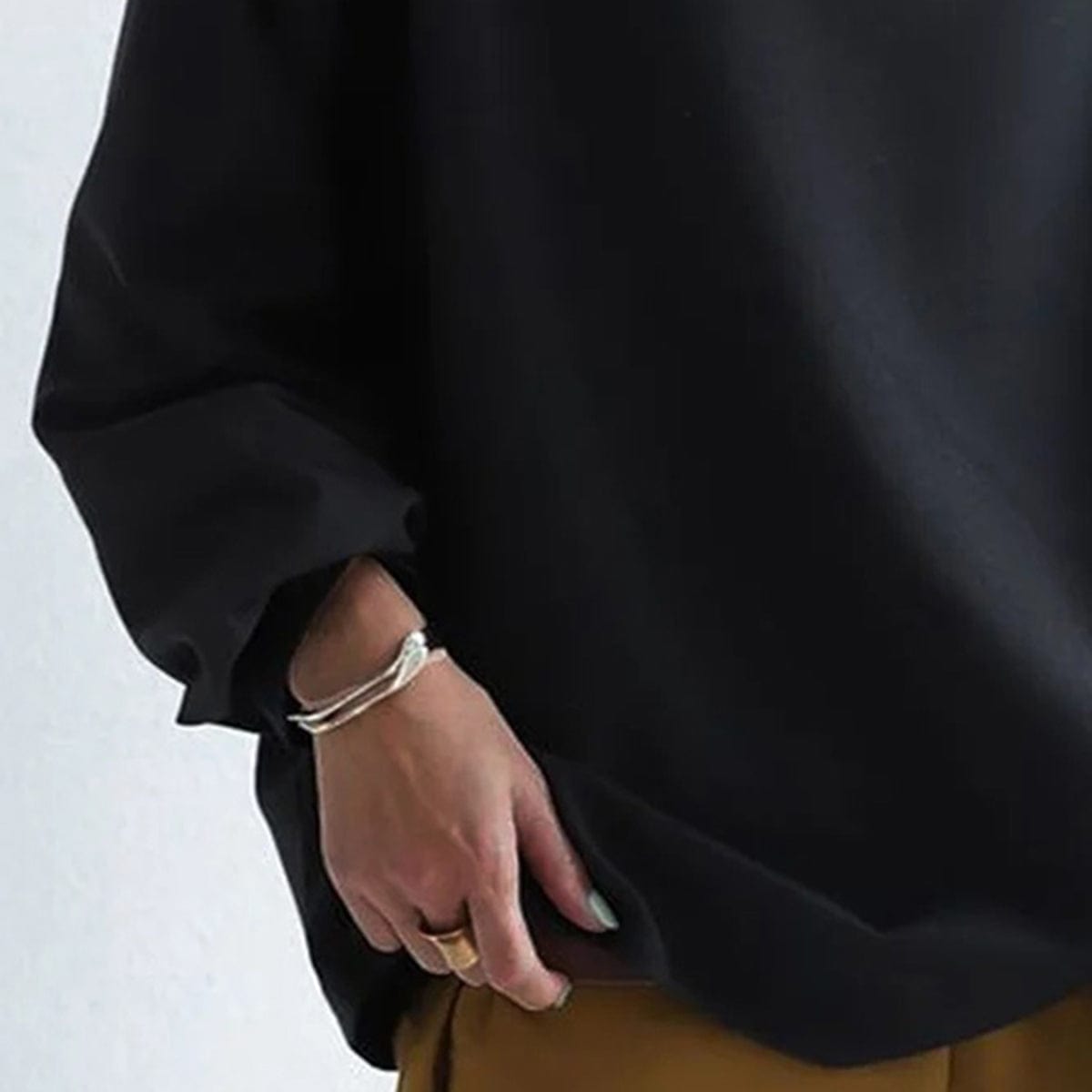 Sloane™ | High-Neck Casual Top