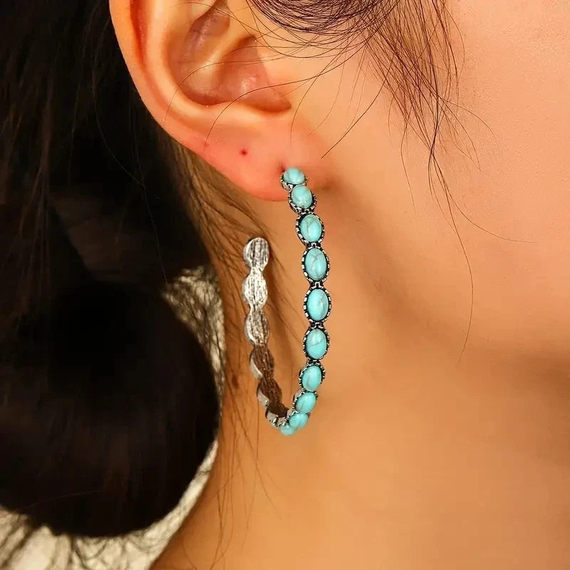 Vondelle™ | Vintage Oval Hoop Earrings