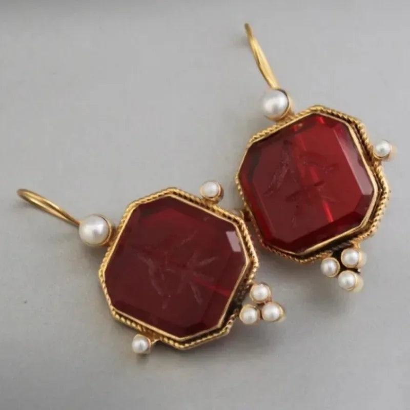 Clavienne™ | Vintage Pearl Geometric Drop Earrings