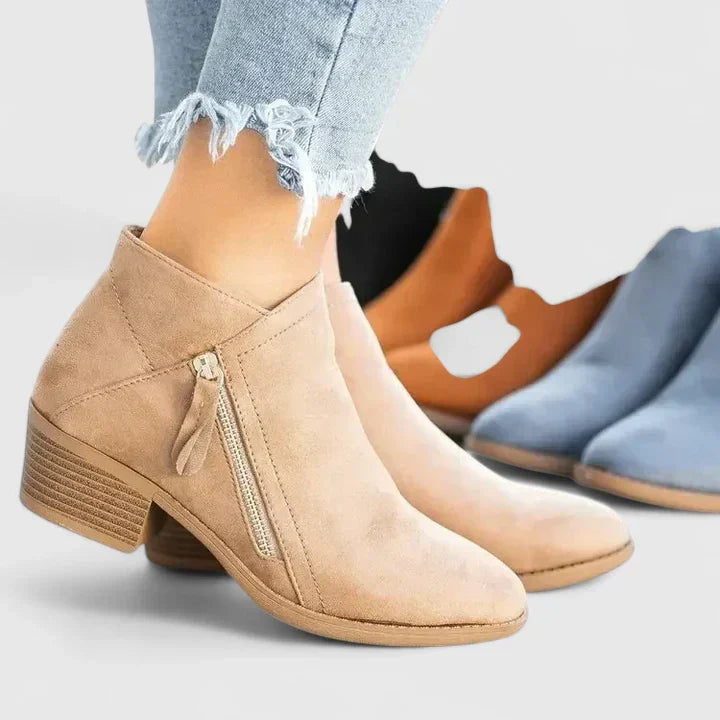 Orthopaedic Boots