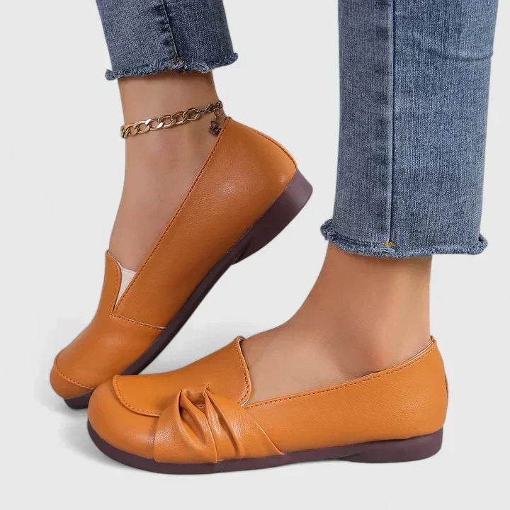 Rosellen™ | Bow-Front Slip-On Flat Loafer