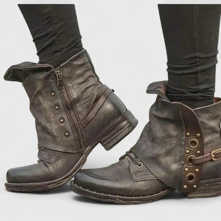 Orthopaedic Boots