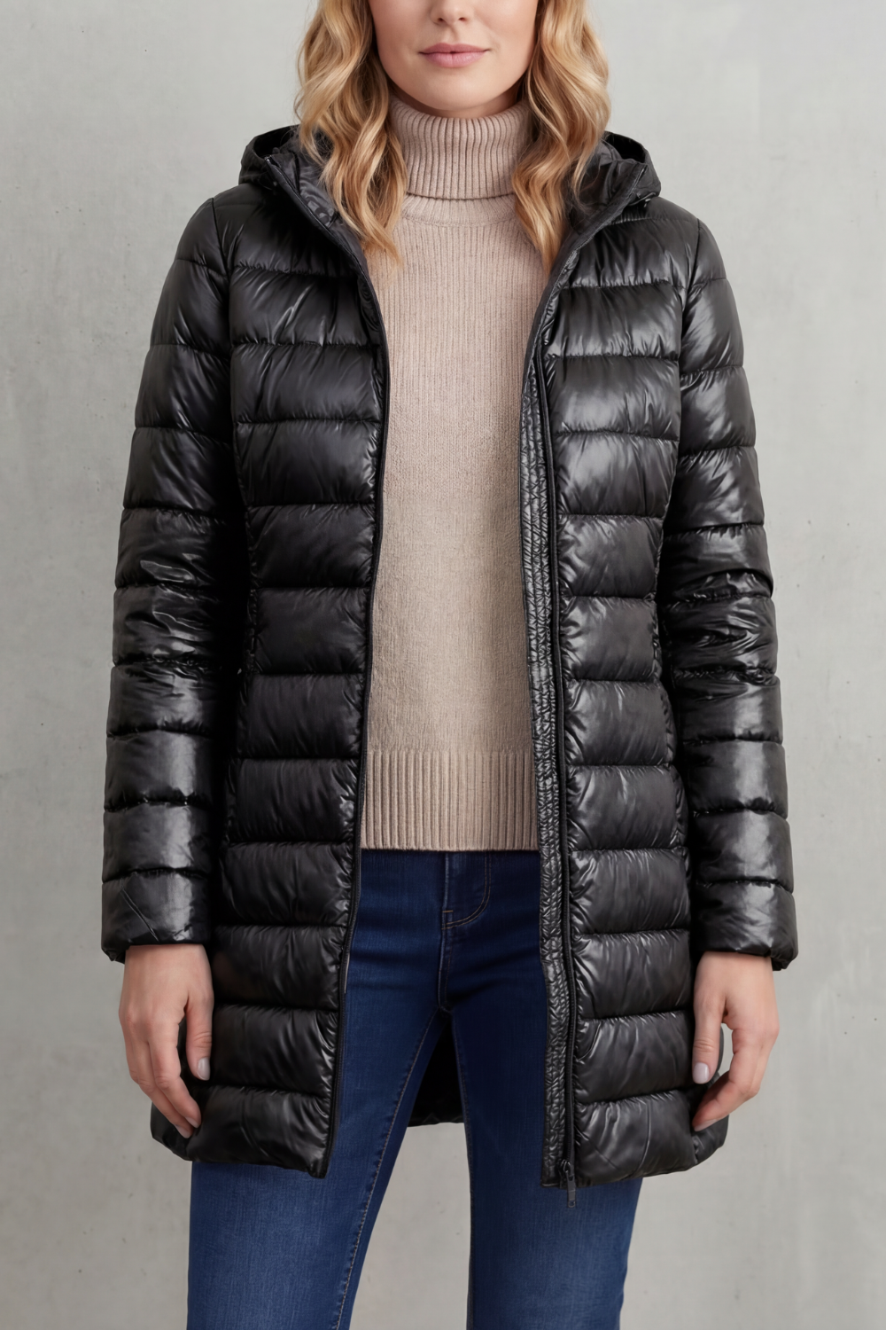 Women's Featherlight Warmth Hooded Down Jacket