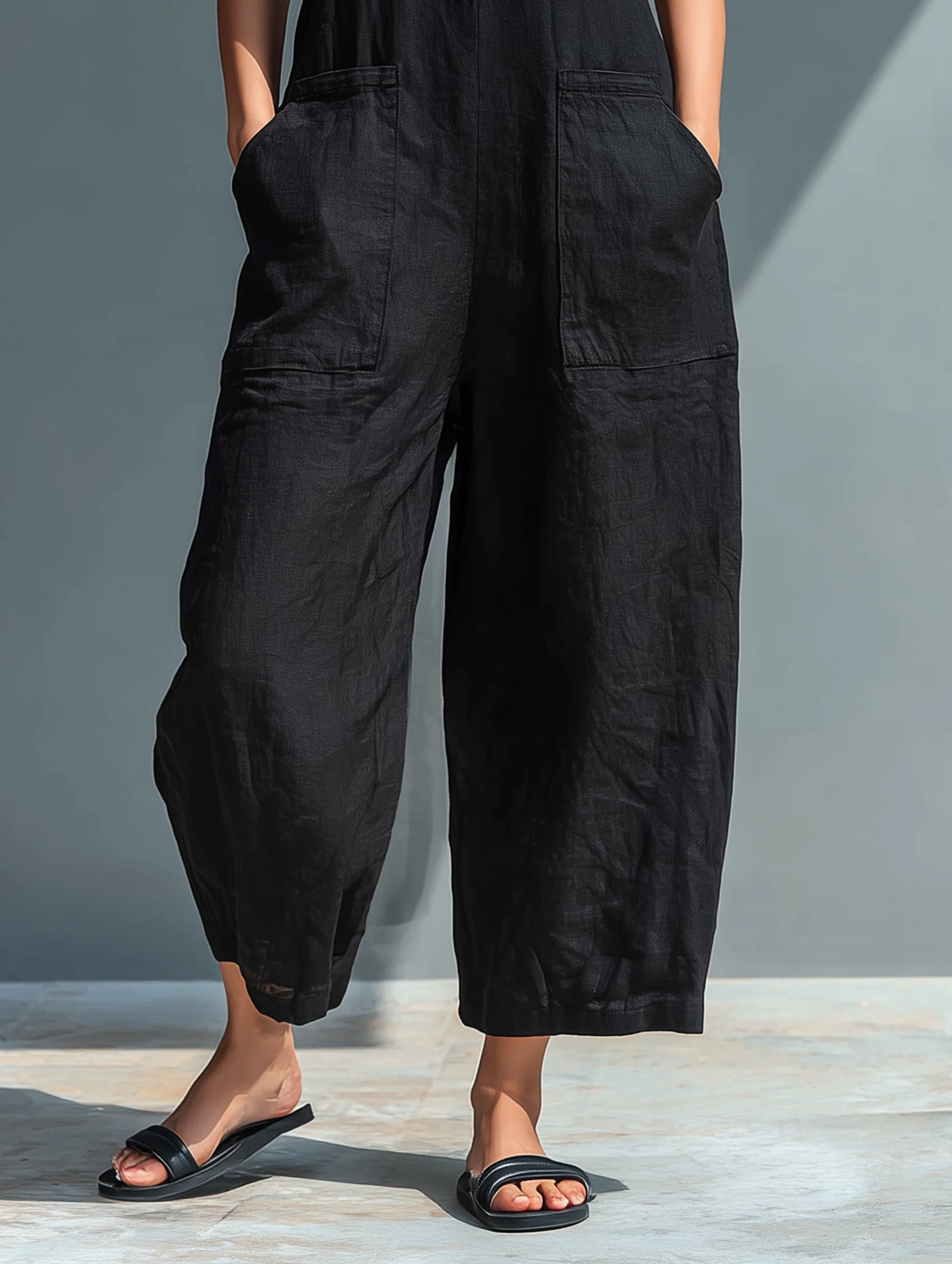 Lotte | Tuta Minimalista Senza Maniche Elegante
