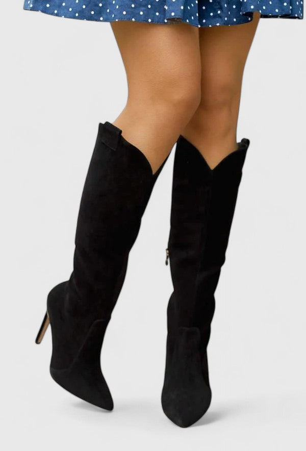 Orthopaedic Boots