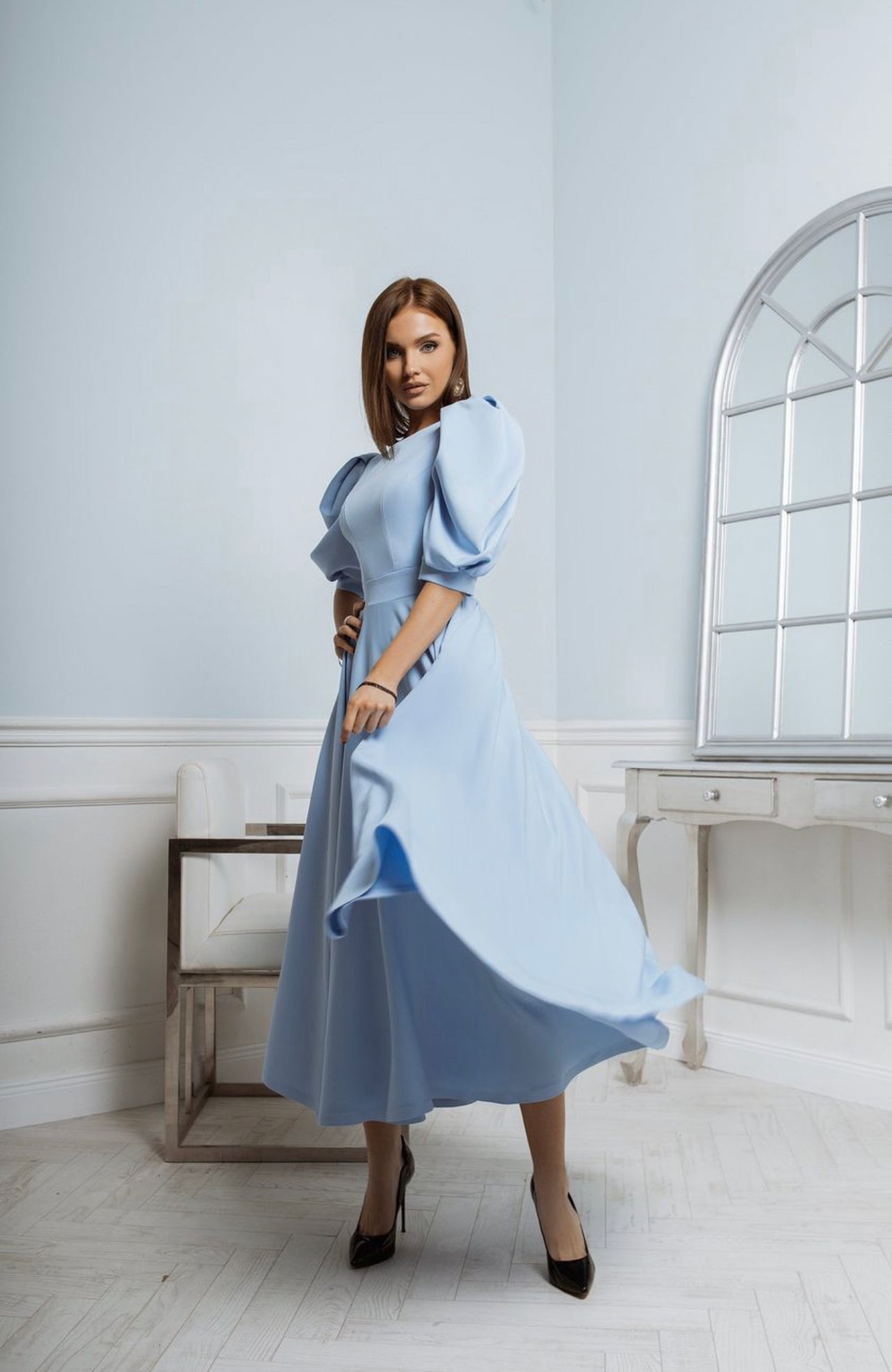 Lesa™ | Elegant Midi Dress