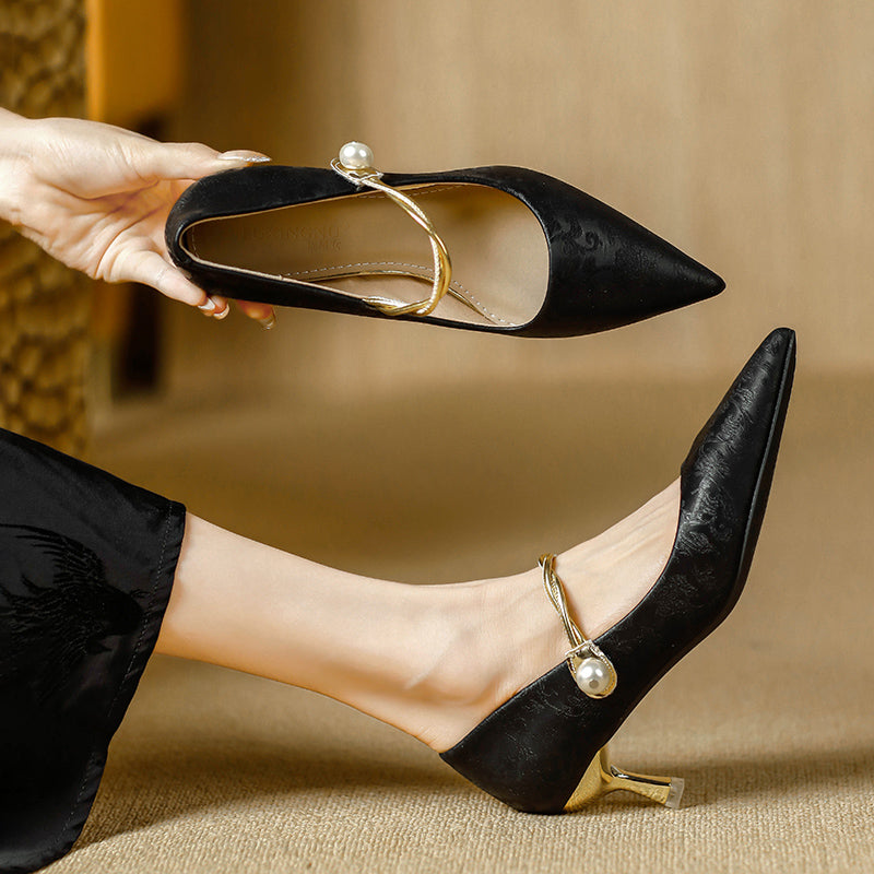 Josephine™ | Kitten Heel Pump