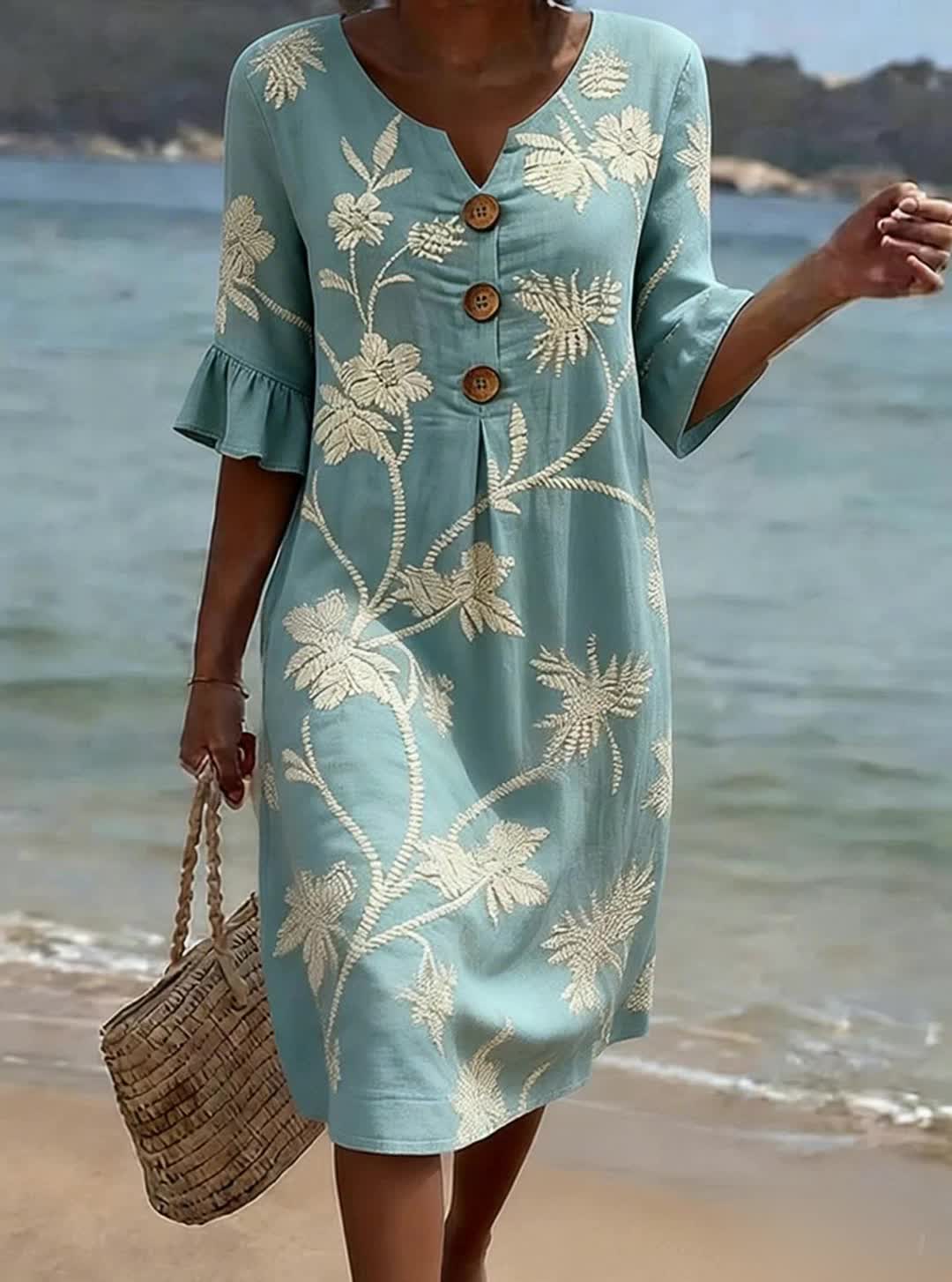Monique™ | Casual Women's Dress with Floral Print