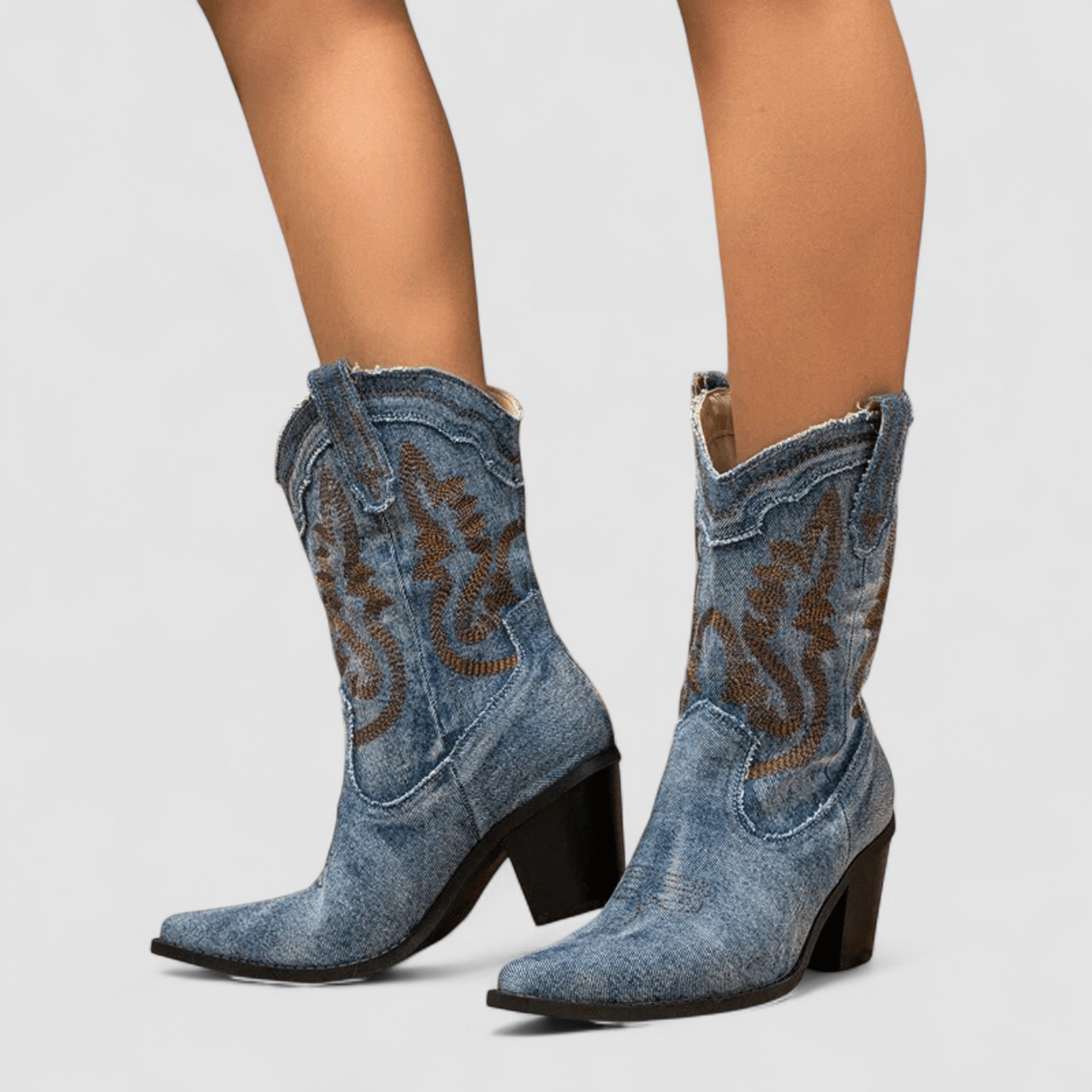 Helena™ | Embroidered Western Cowboy Boots