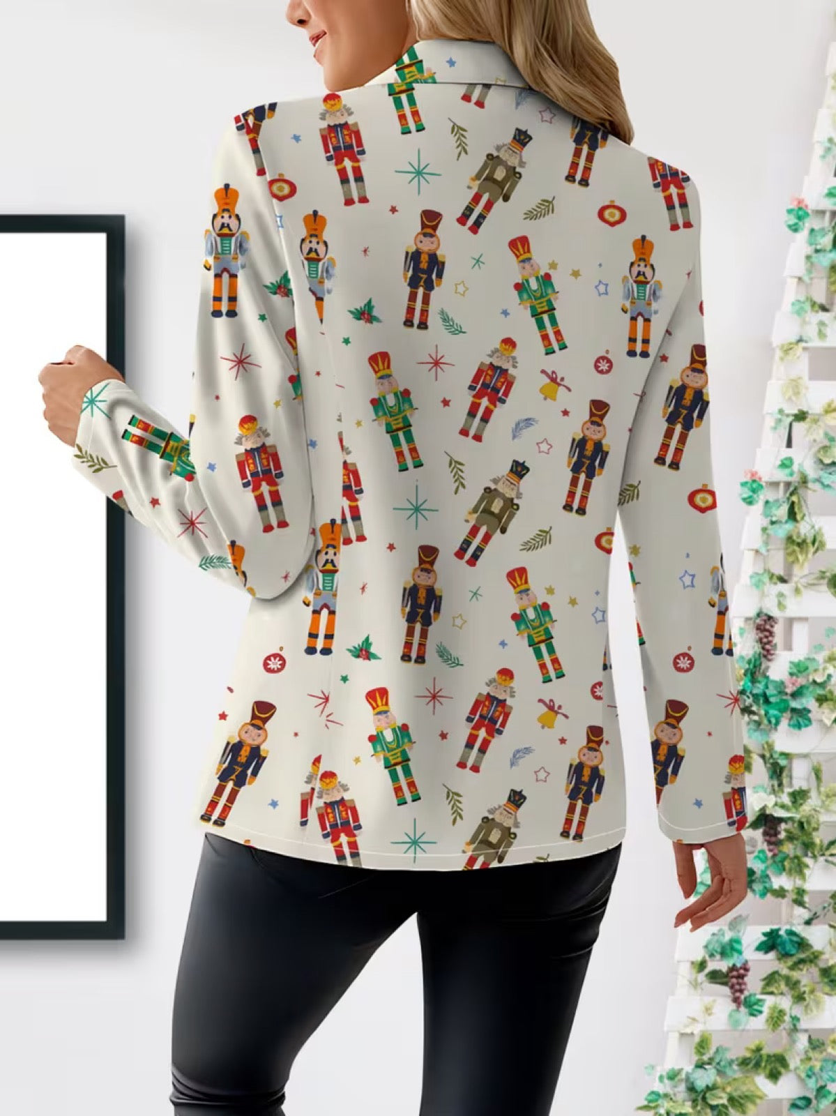 Vivenne™ | Nutcracker Print Blazer